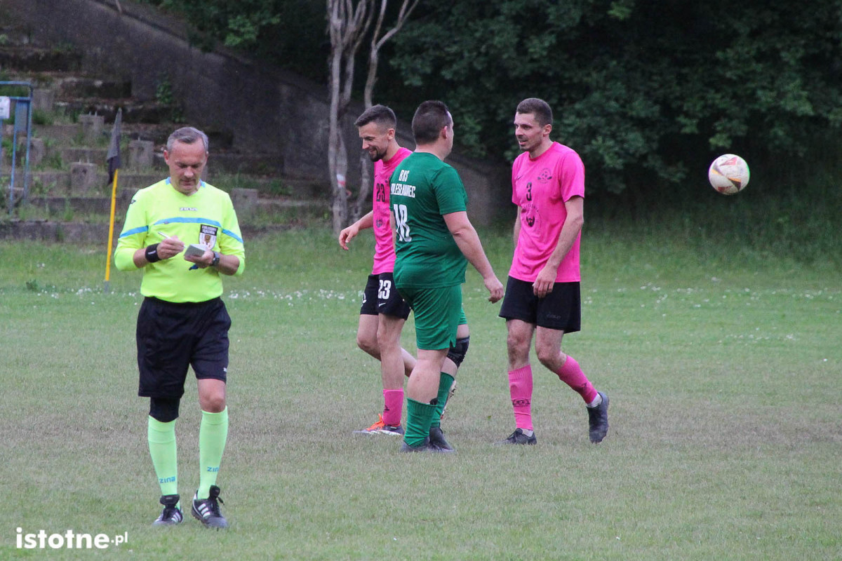 Galeria z meczu BKS II Bolesławiec - KS Kolonia Bolesławiec