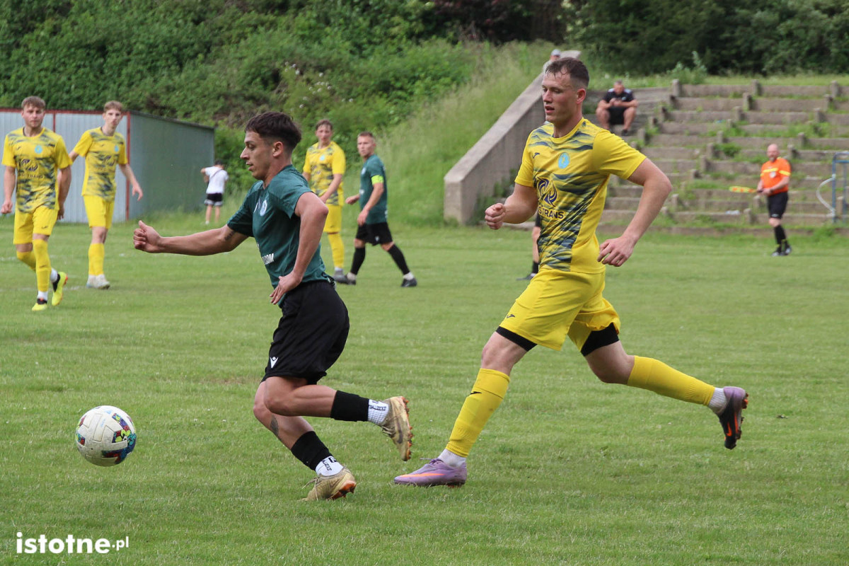 Galeria z meczu BKS Bolesławiec - Gryf Gryfów Śląski