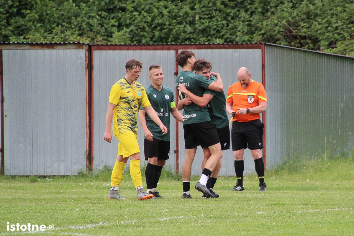 Galeria z meczu BKS Bolesławiec - Gryf Gryfów Śląski