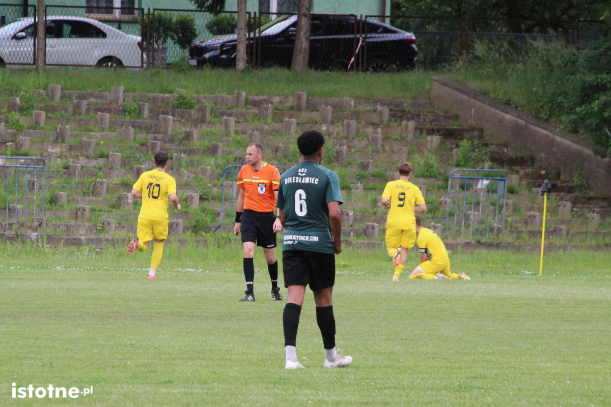 Galeria z meczu BKS Bolesławiec - Gryf Gryfów Śląski