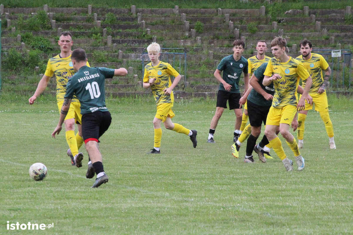 Galeria z meczu BKS Bolesławiec - Gryf Gryfów Śląski