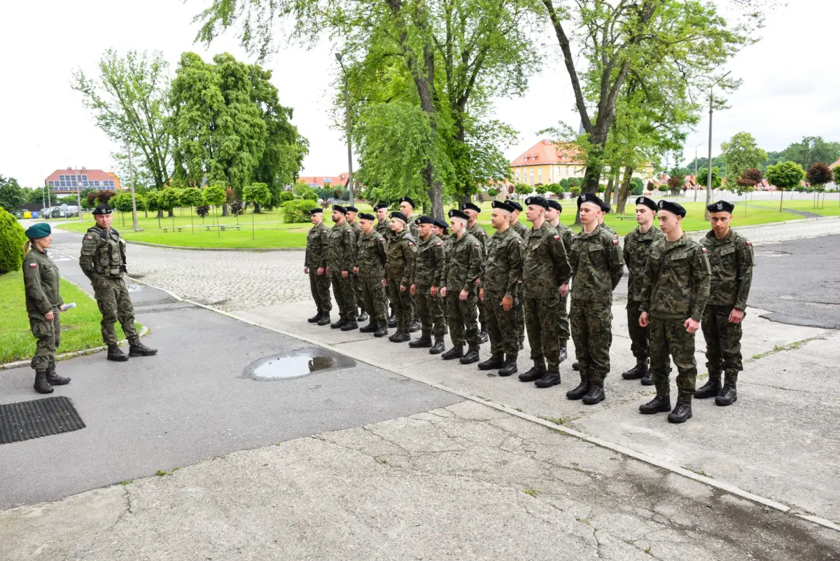 Nowi ochotnicy w bolesławieckim garnizonie