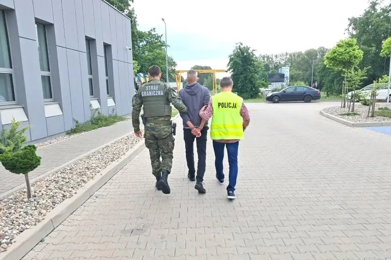 Mundurowi i cudzoziemcy
