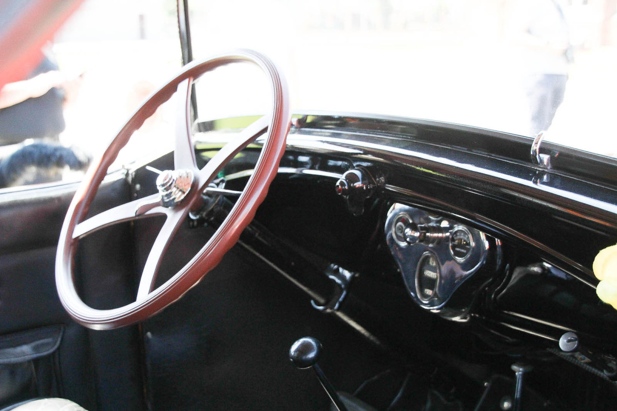 Zabytkowe pojazdy w Bolesławcu