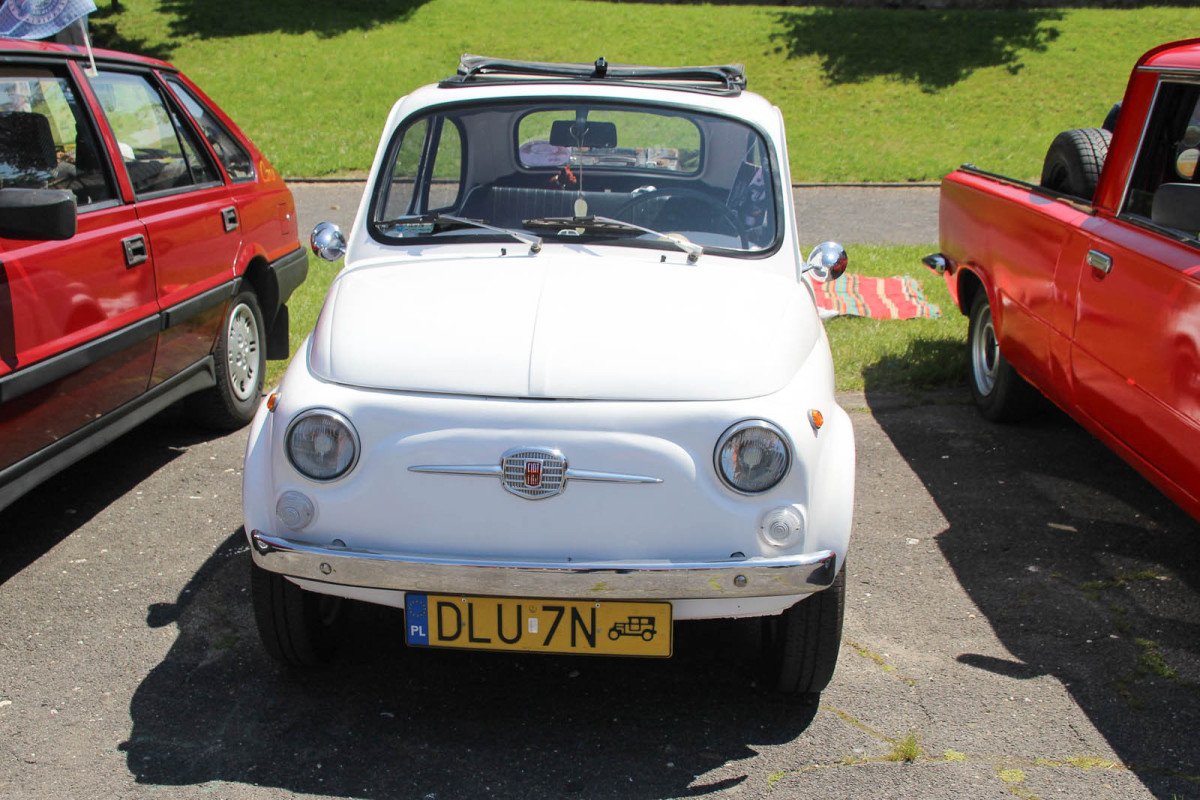 Zabytkowe pojazdy w Bolesławcu