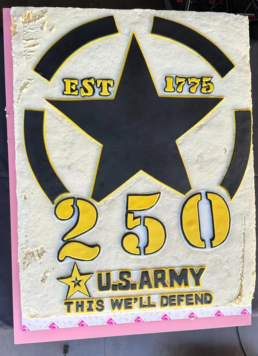 Tort urodzinowy US Army