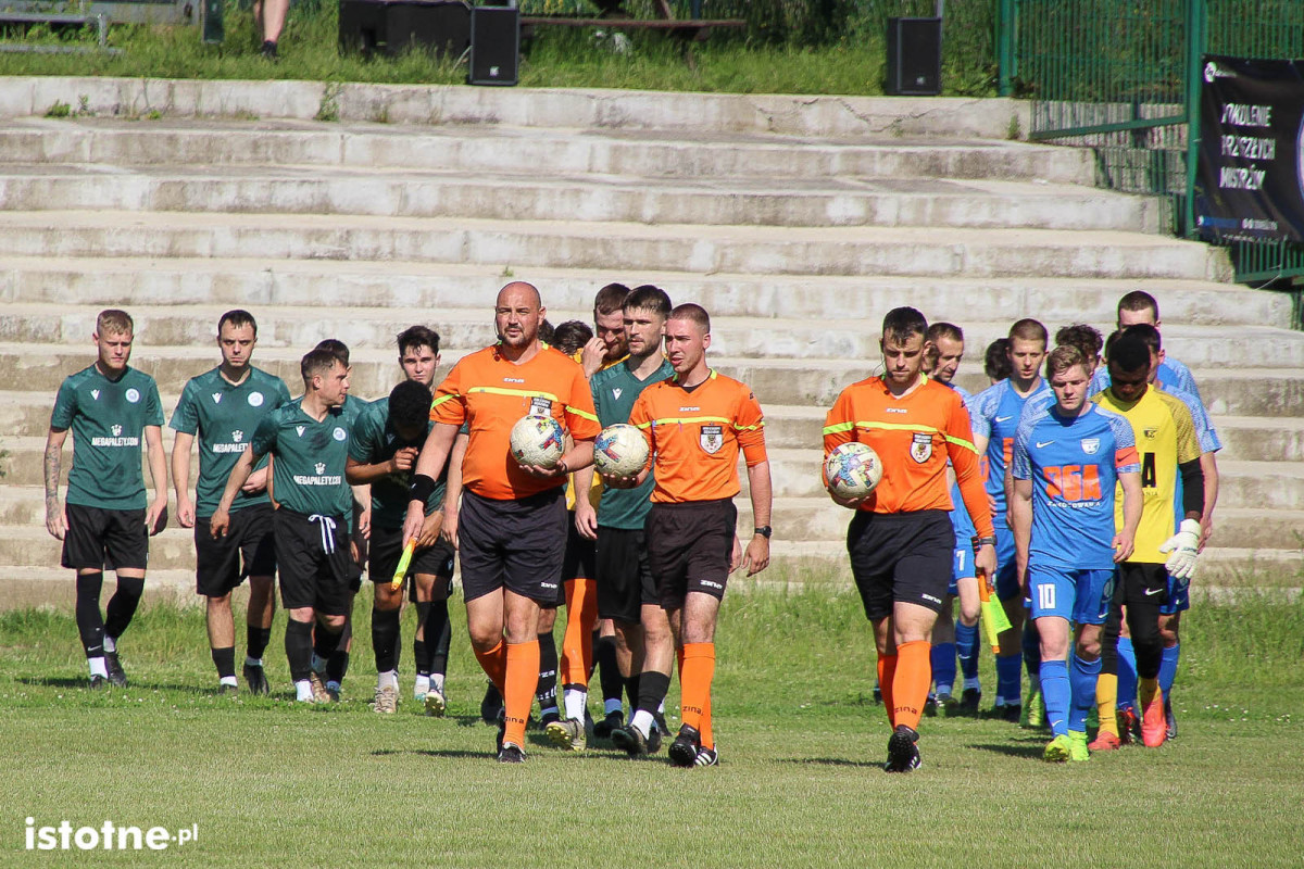 Galeria z meczu BKS Bolesławiec - KS Łomnica