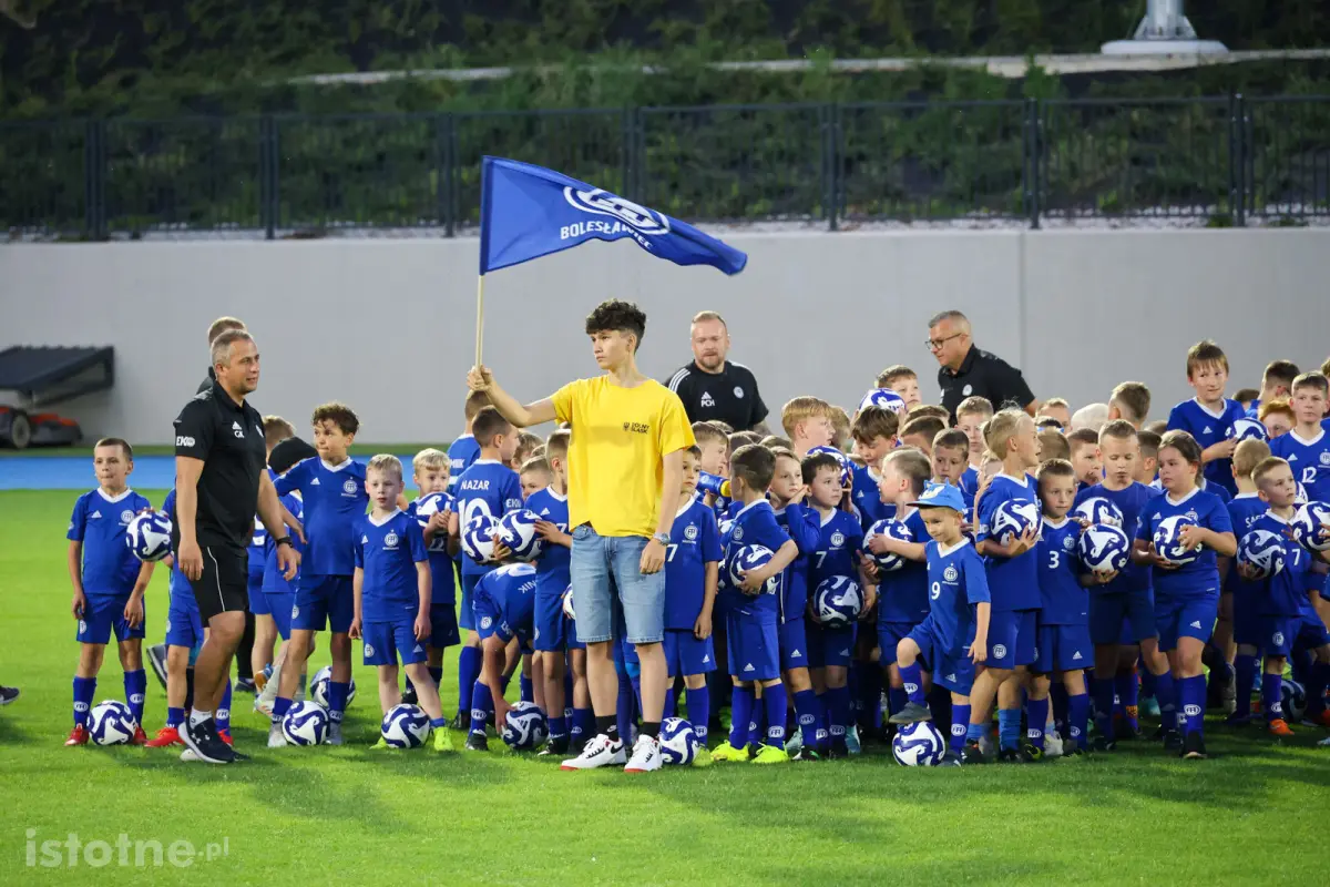 Uroczystość otwarcia stadionu w Bolesławcu