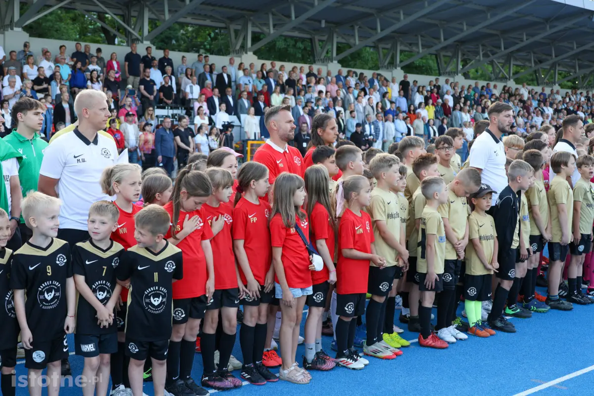 Uroczystość otwarcia stadionu w Bolesławcu