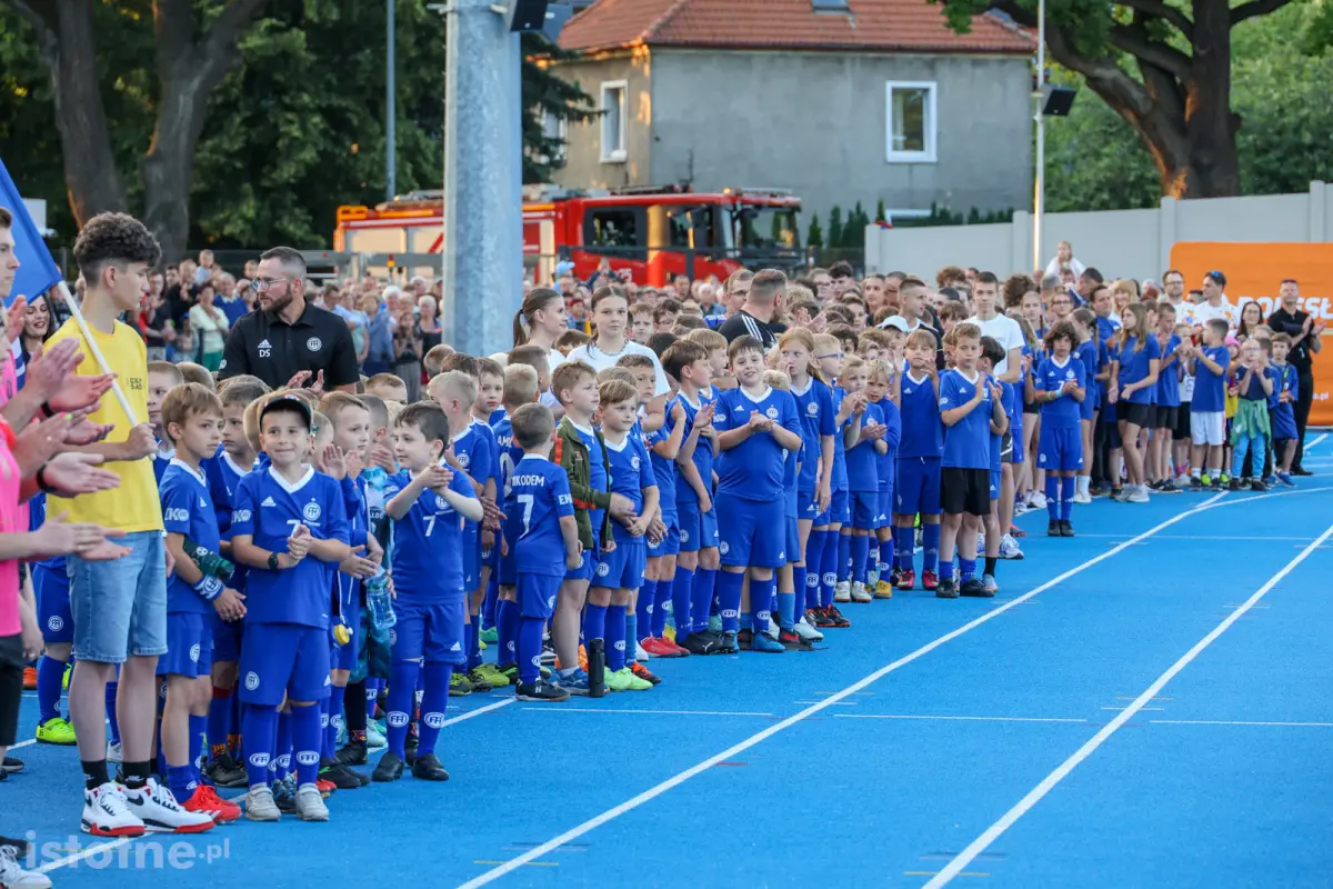 Uroczystość otwarcia stadionu w Bolesławcu