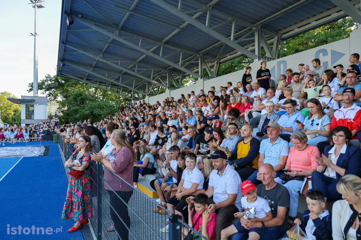 Uroczystość otwarcia stadionu w Bolesławcu