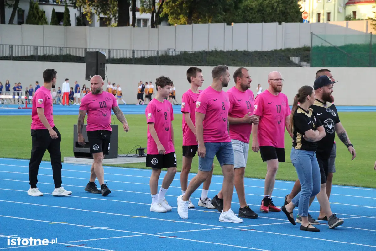 Uroczystość otwarcia stadionu w Bolesławcu
