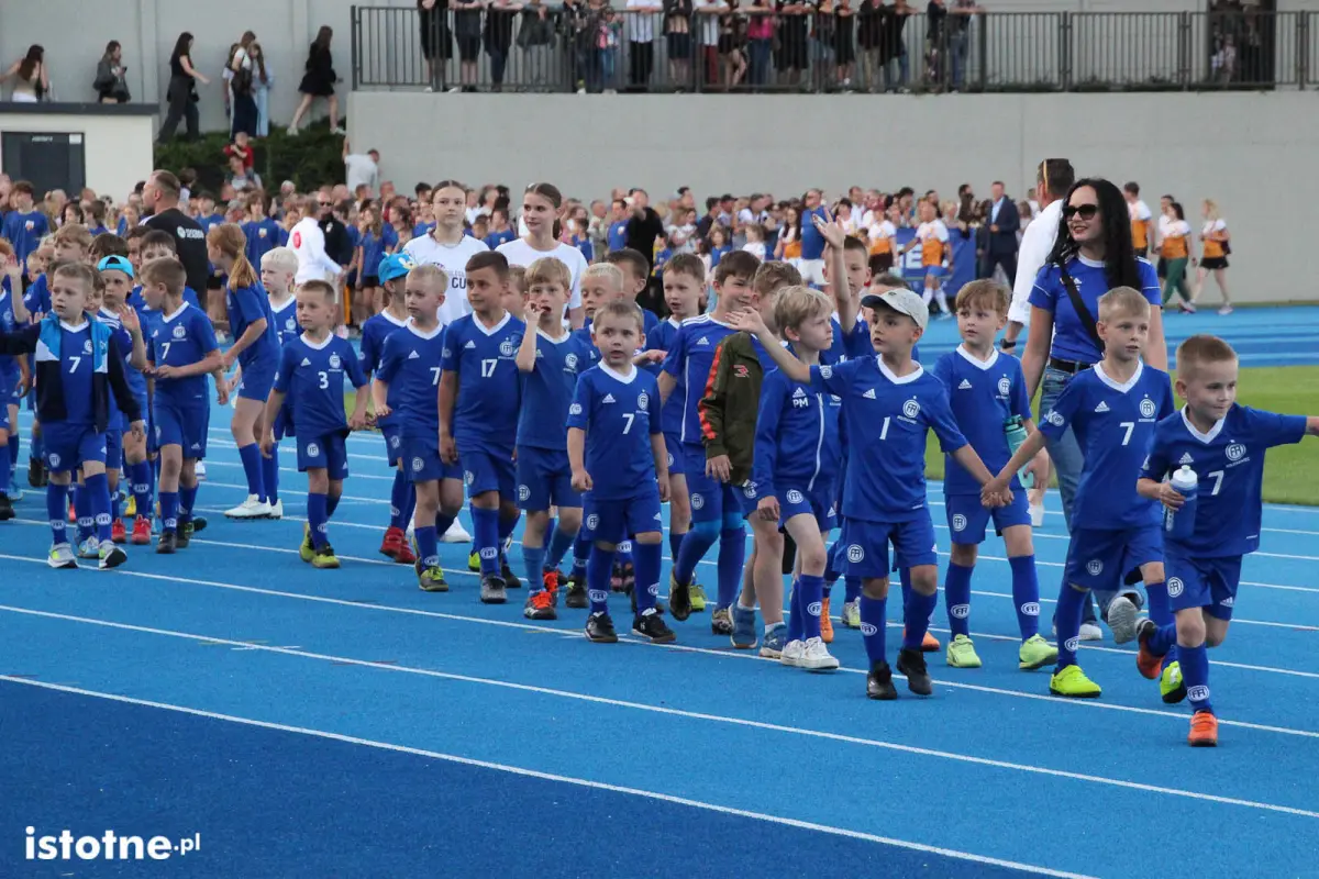 Uroczystość otwarcia stadionu w Bolesławcu