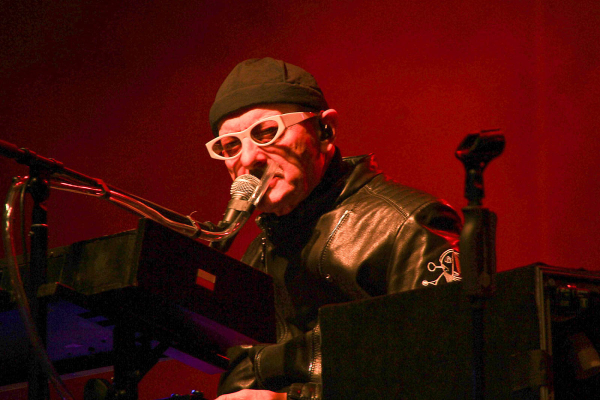 Koncert zespołu Kombi Łosowski oraz pokaz laserów