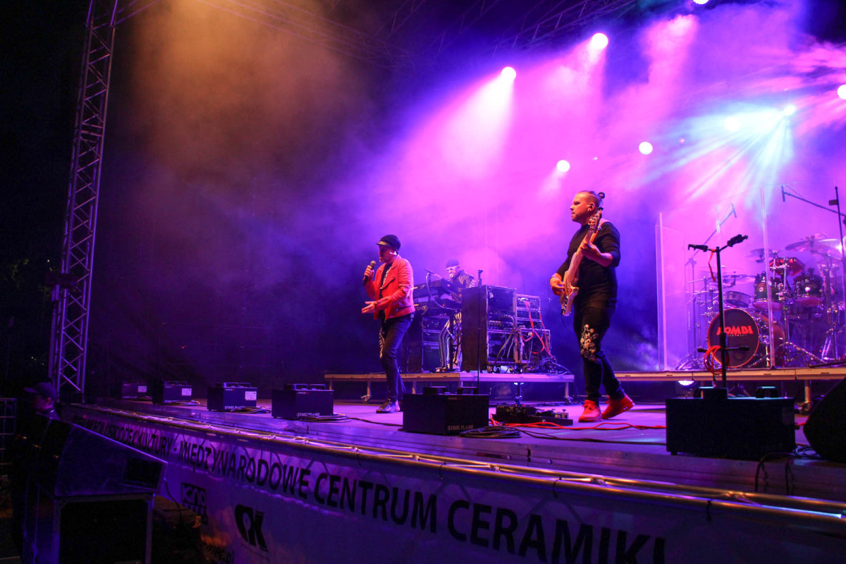 Koncert zespołu Kombi Łosowski oraz pokaz laserów