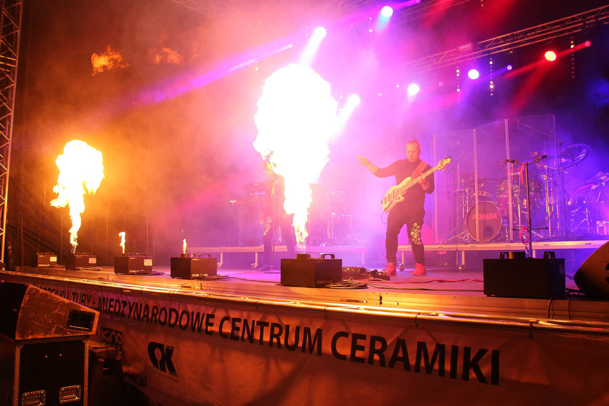 Koncert zespołu Kombi Łosowski oraz pokaz laserów