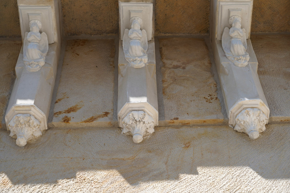 Renowacja elewacji zabytkowych budynków ZSOiZ w Bolesławcu