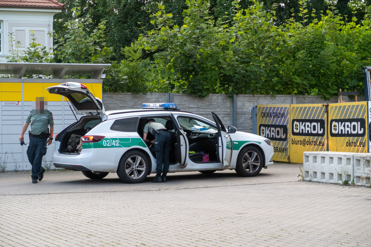 Nalot na nielegalny salon gier w Bolesławcu przy ul. Chrobrego