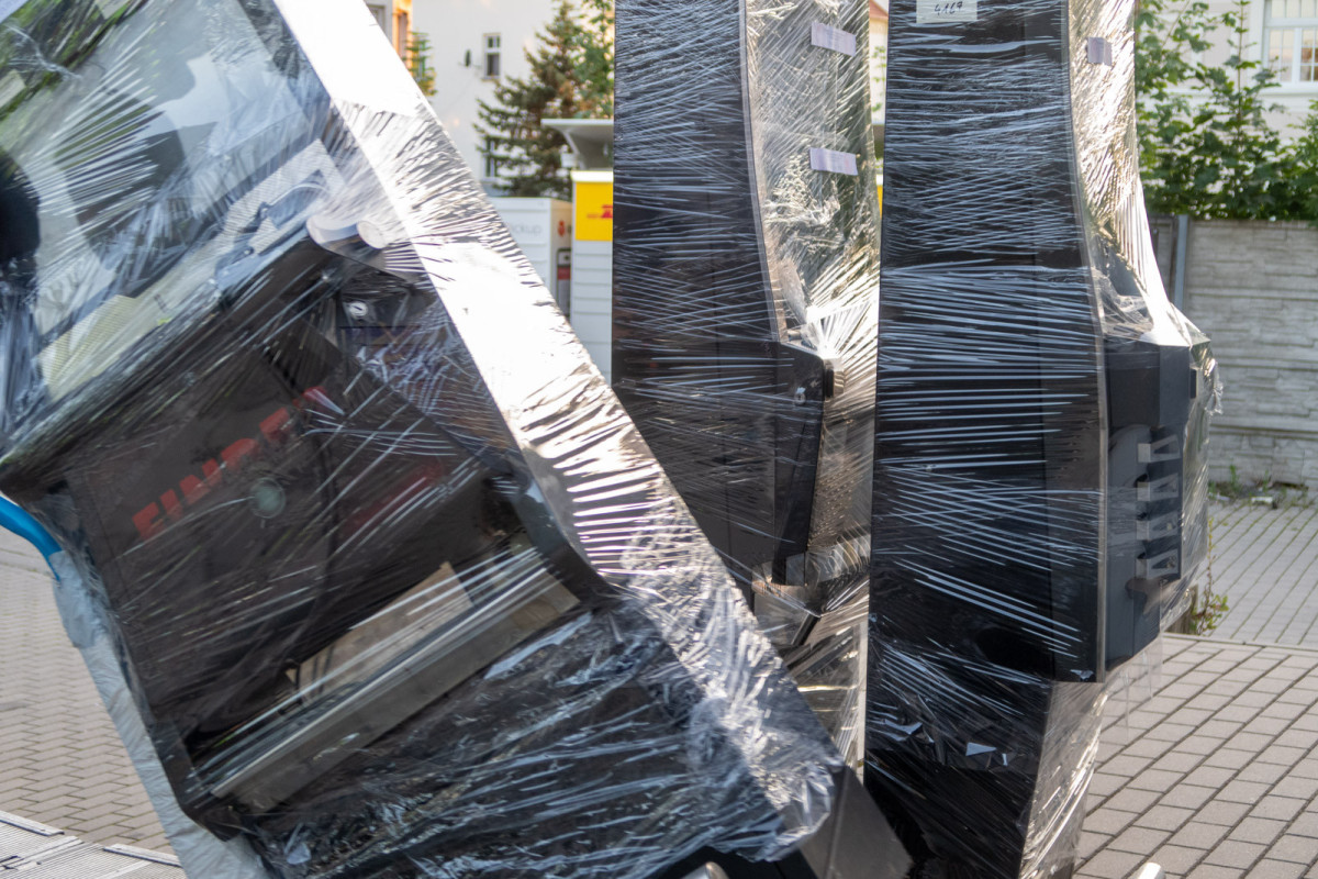 Nalot na nielegalny salon gier w Bolesławcu przy ul. Chrobrego