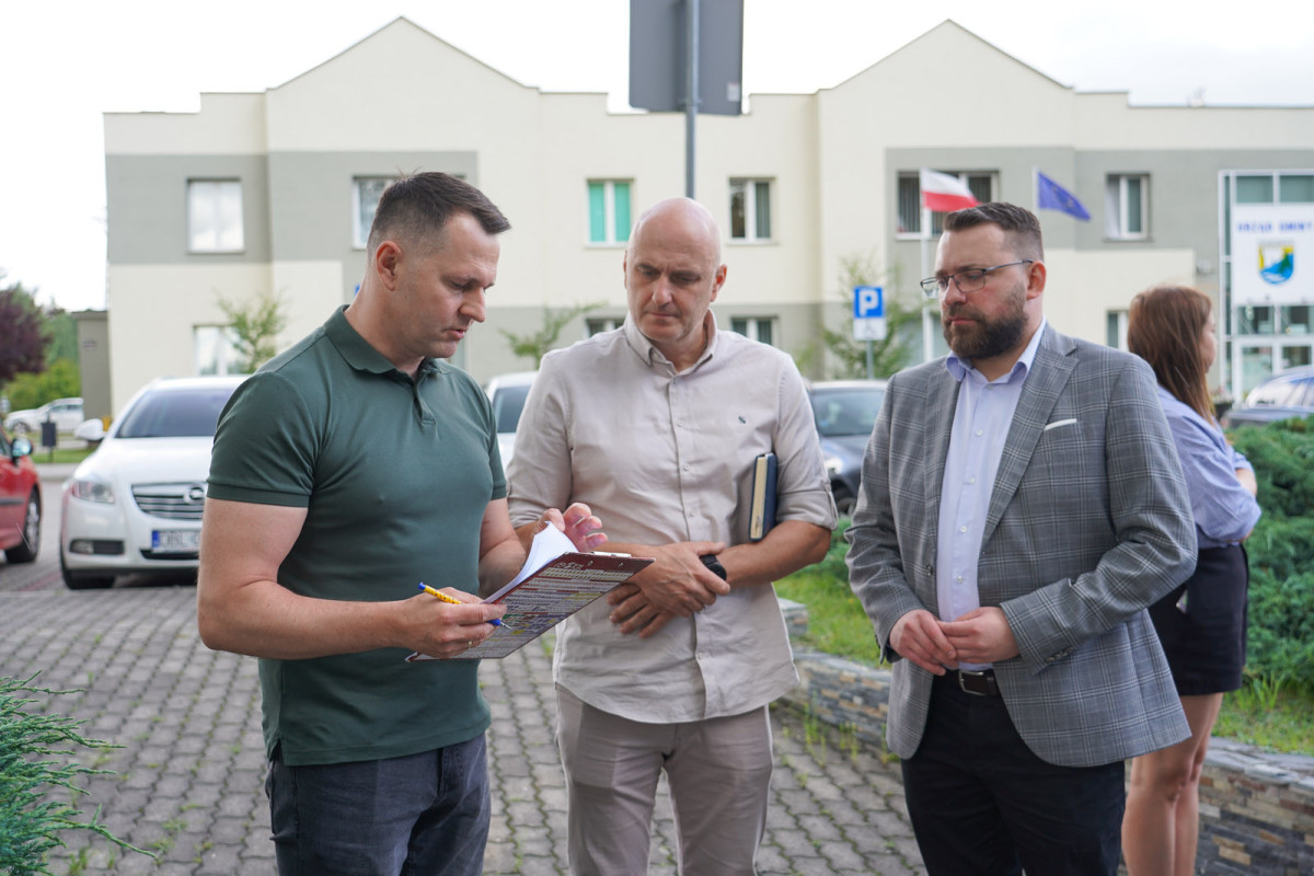 Ponad 7,9 mln zł na modernizację 9 odcinków dróg powiatowych!