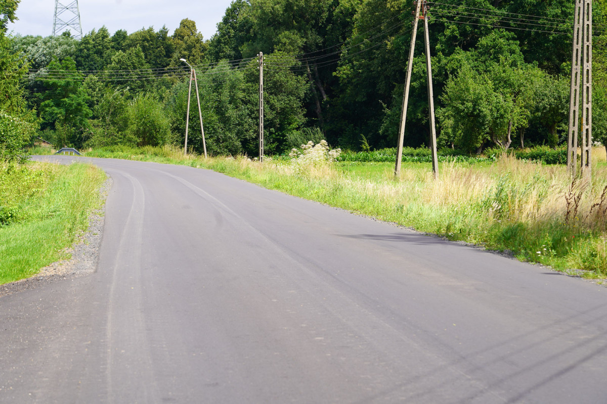Ponad 7,9 mln zł na modernizację 9 odcinków dróg powiatowych!