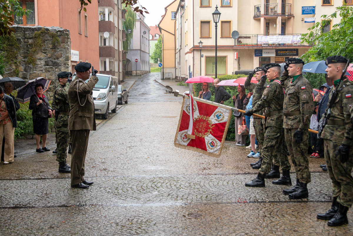Hołd bohaterom Powstania Warszawskiego w 81. rocznicę