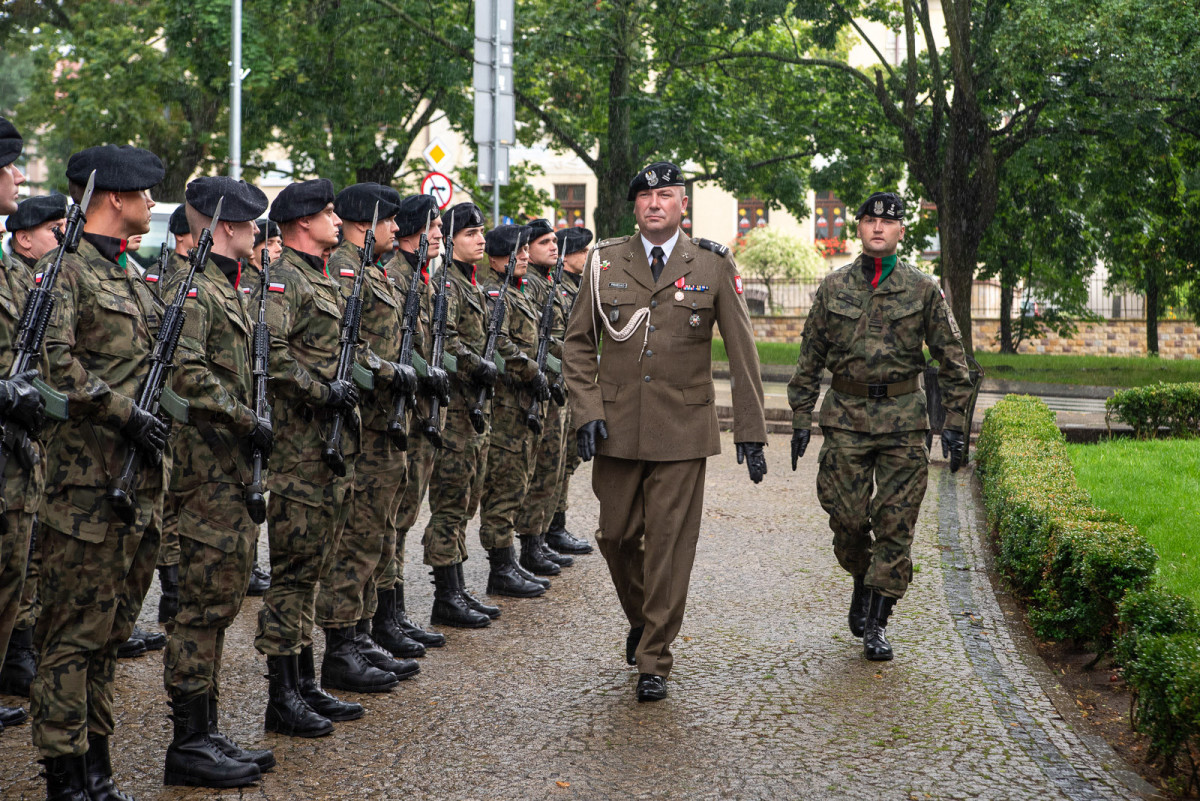 Hołd bohaterom Powstania Warszawskiego w 81. rocznicę