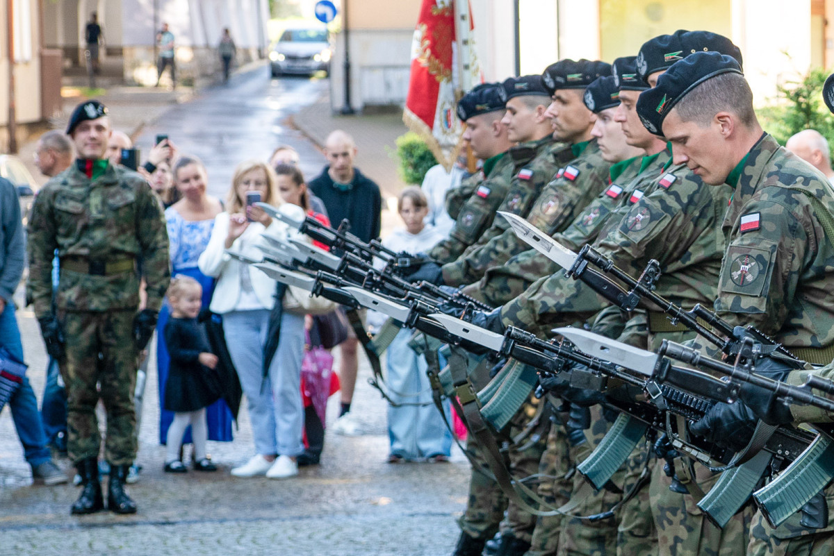 Hołd bohaterom Powstania Warszawskiego w 81. rocznicę