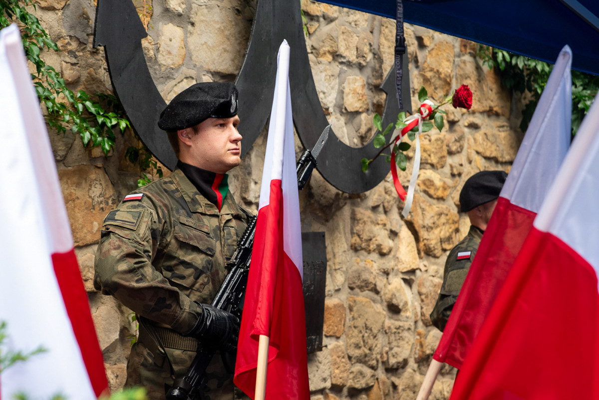 Hołd bohaterom Powstania Warszawskiego w 81. rocznicę