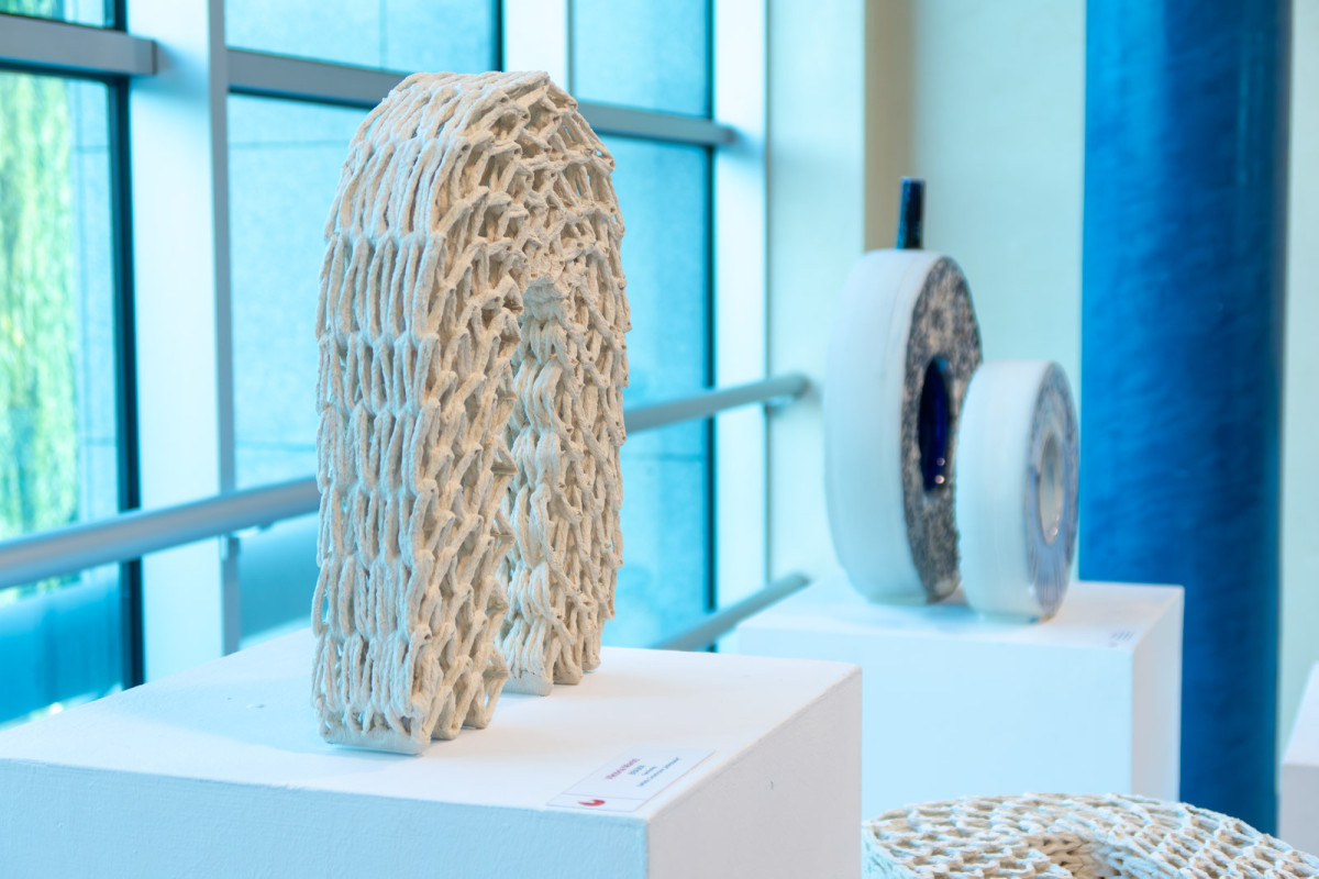 Międzynarodowy Plener Ceramiczno-Rzeźbiarski: rzeźba Victorii Maroti