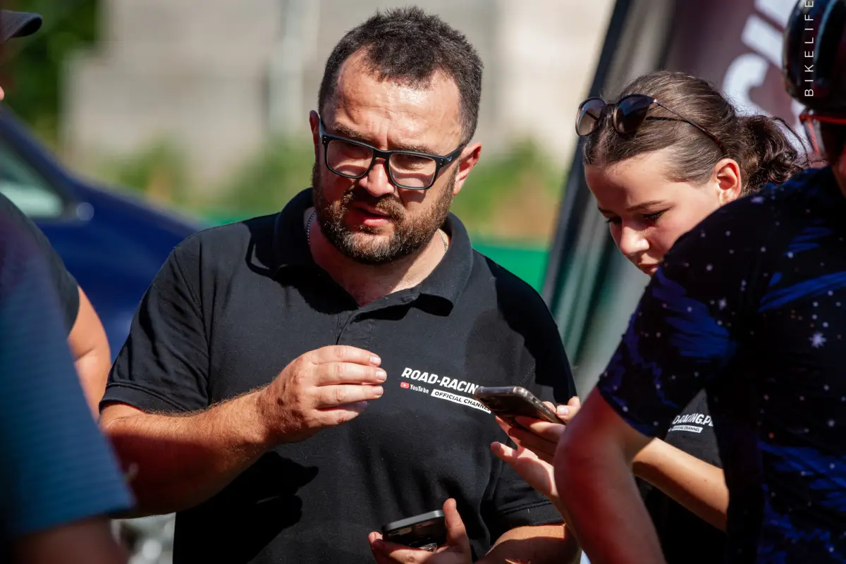 Bartosz Kasprzyk, dyrektor wyścigu i prezes Stowarzyszenia Road-Racing.pl