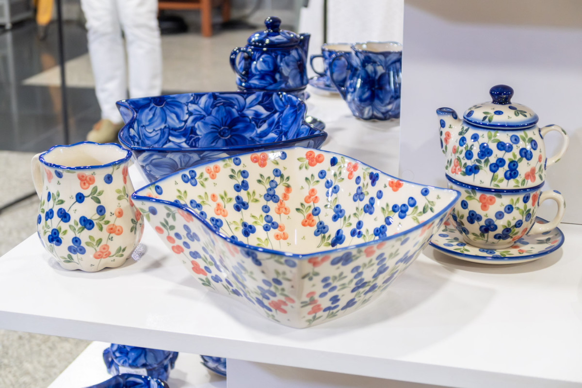 Nowe wzory ceramiki z Bolesławca