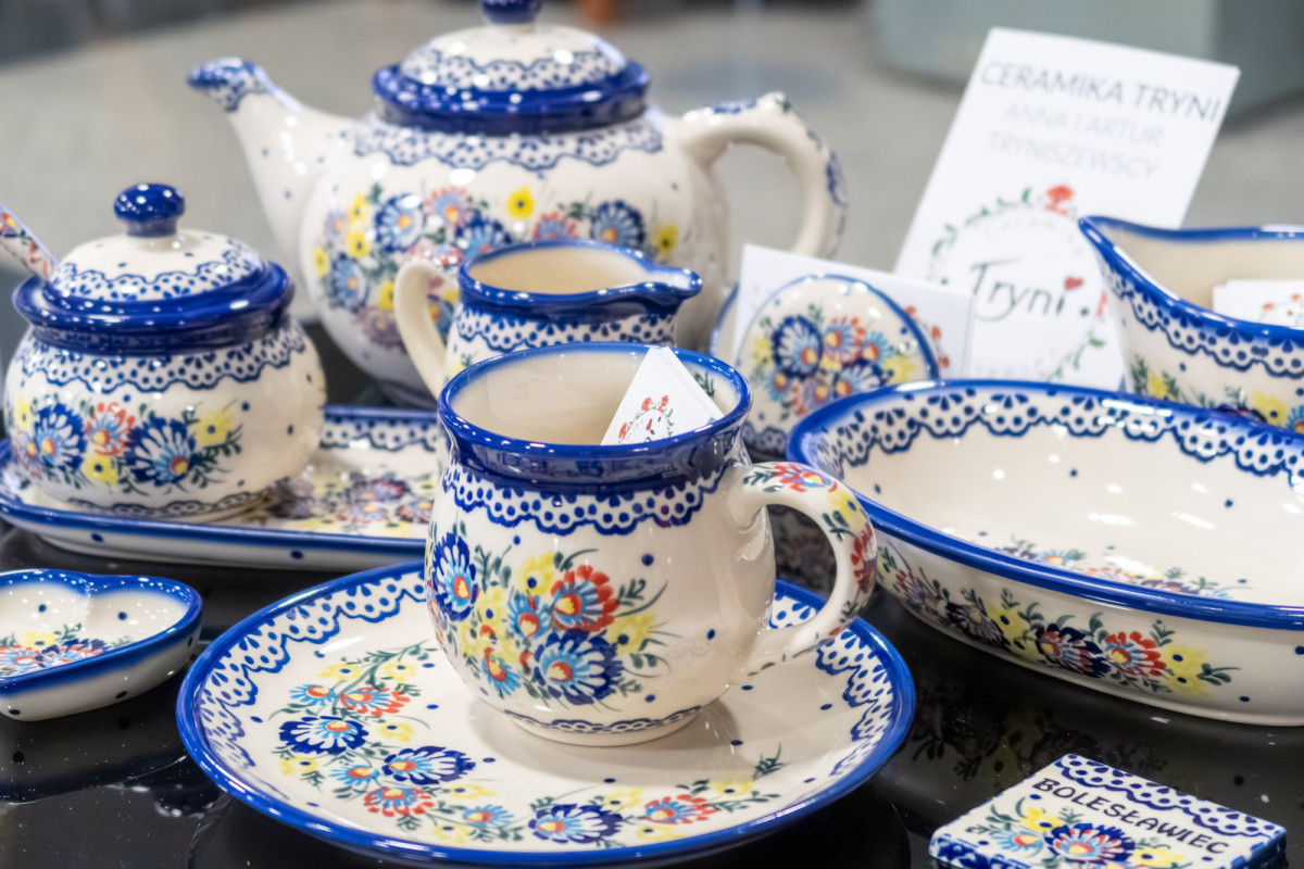 Nowe wzory ceramiki z Bolesławca