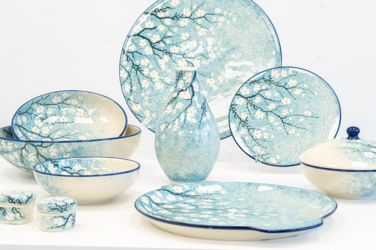 Nowe wzory ceramiki z Bolesławca