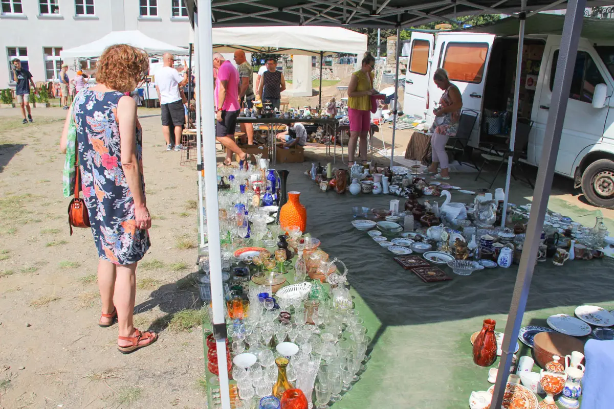 Giełda staroci - Bolesławieckie Święto Ceramiki 2025 r.