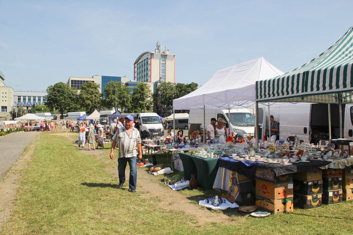 Giełda staroci - Bolesławieckie Święto Ceramiki 2025 r.