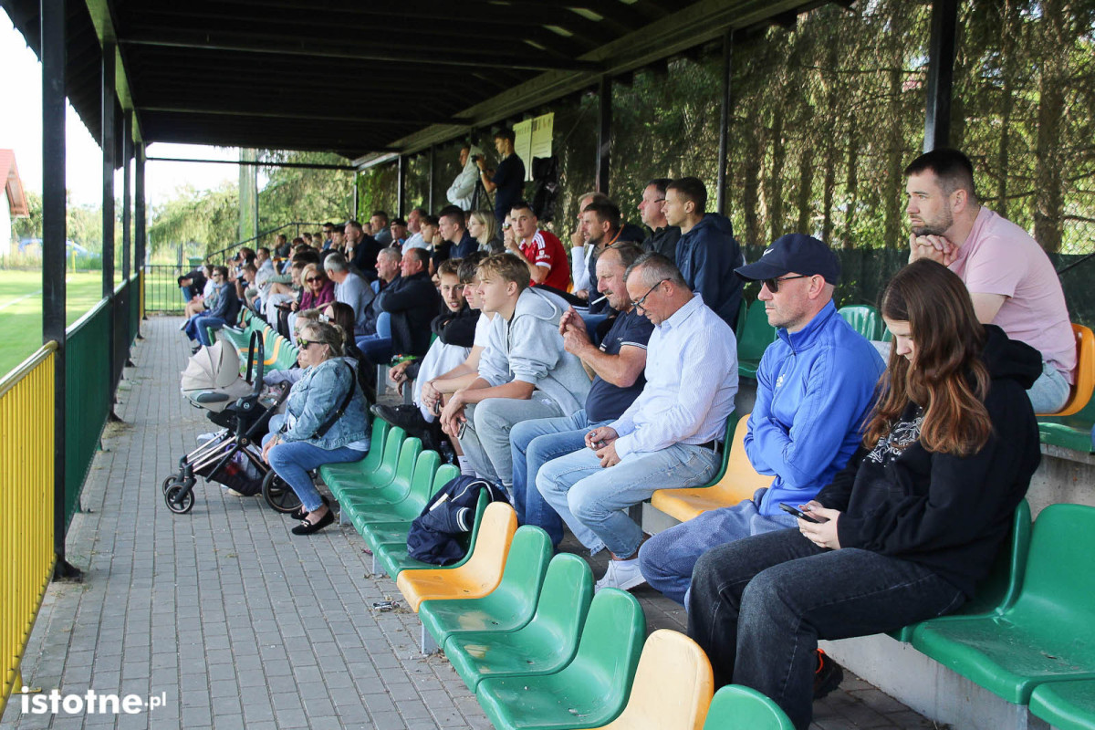 Galeria z meczu BKS Bolesławiec - GKS Warta Bolesławiecka