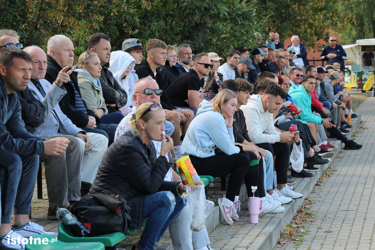 Galeria z meczu BKS Bolesławiec - GKS Warta Bolesławiecka