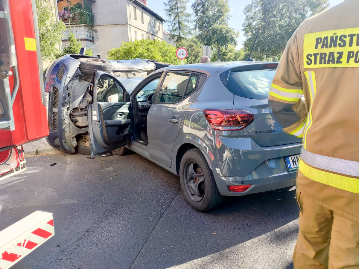 Wypadek koło stadionu. Jedna osoba ranna