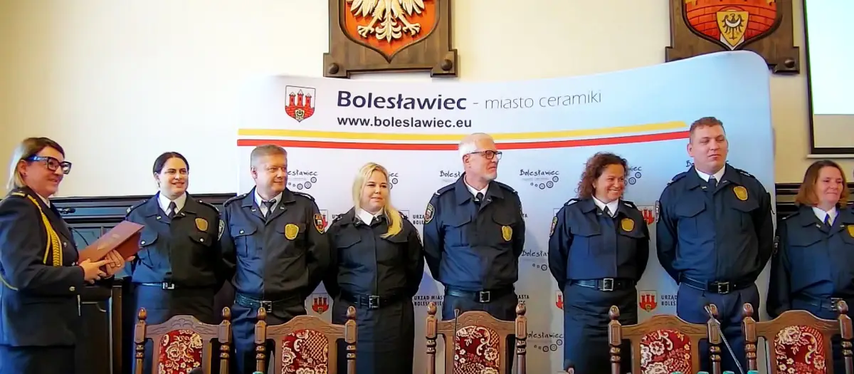 Strażnicy miejscy na sesji rady miasta