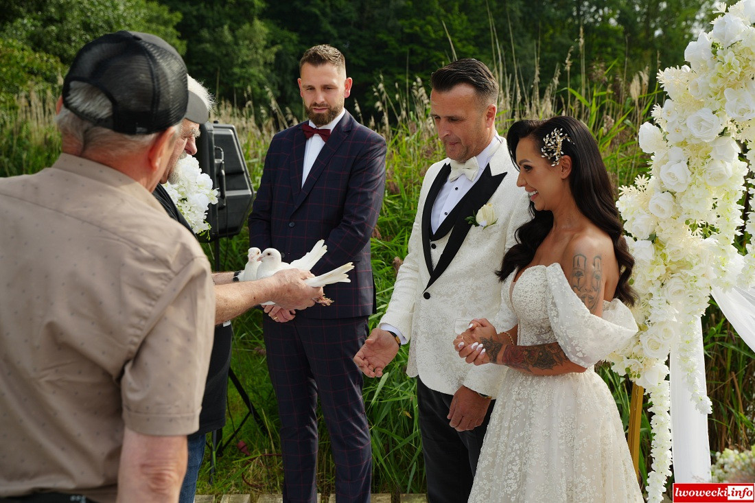 Burmistrz Gryfowa Śląskiego wziął ślub. Uroczystość odprawił prezydent Opola