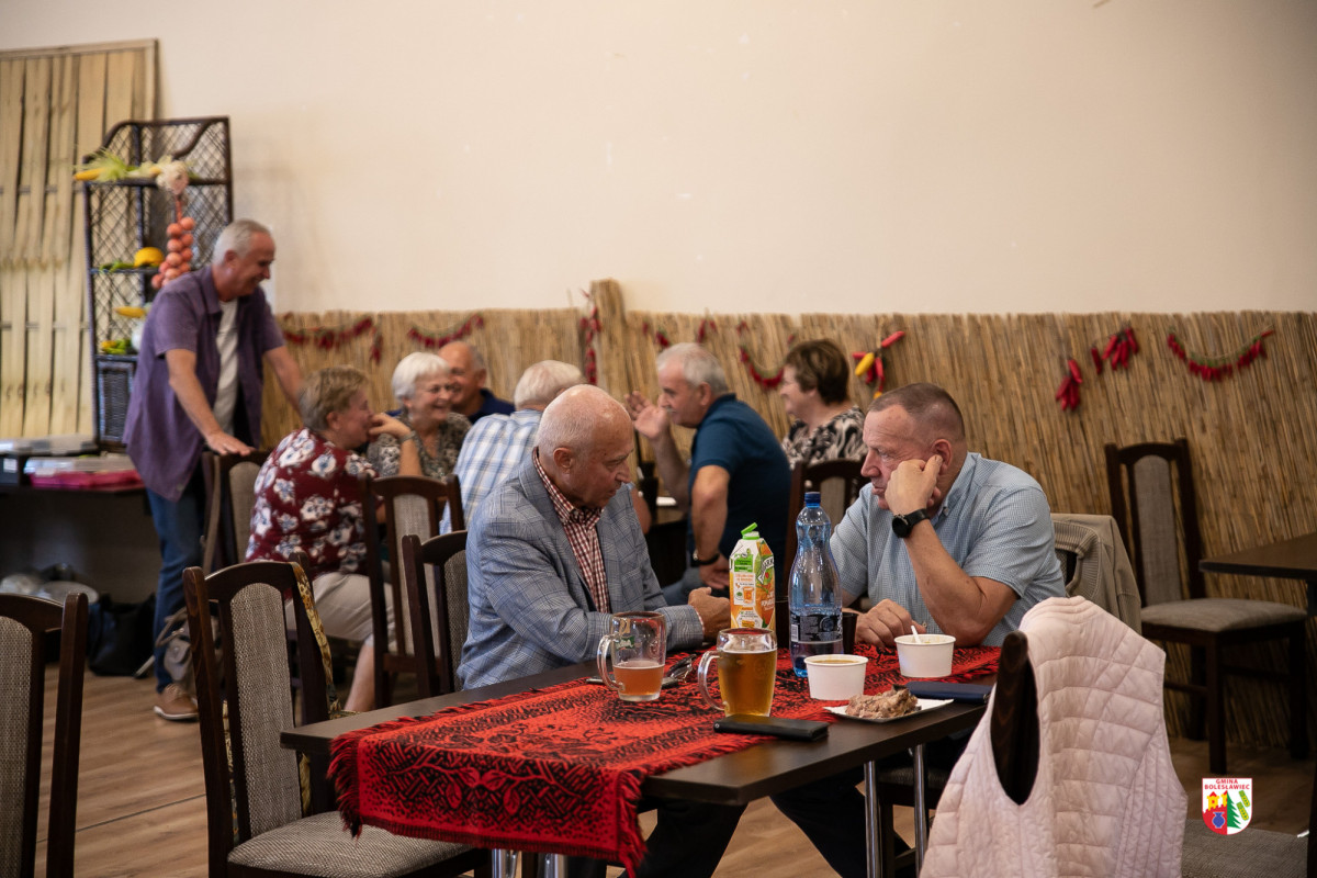 Uczestnicy Bałkańskiej Karczmy w Łące