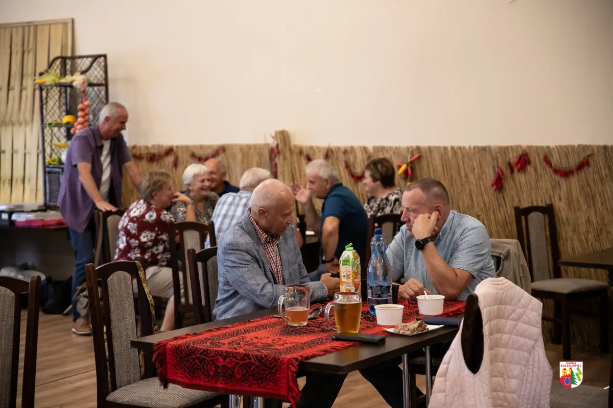 Uczestnicy Bałkańskiej Karczmy w Łące
