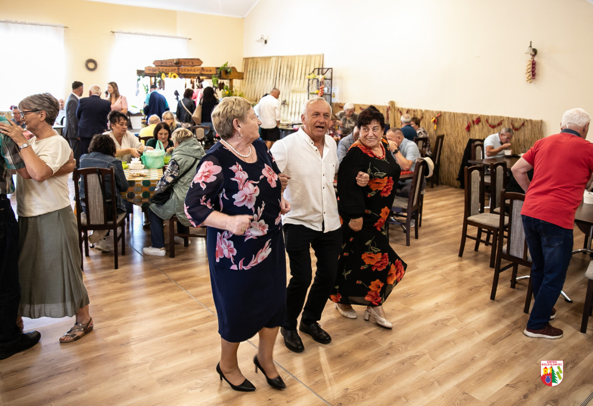 Uczestnicy Bałkańskiej Karczmy w Łące