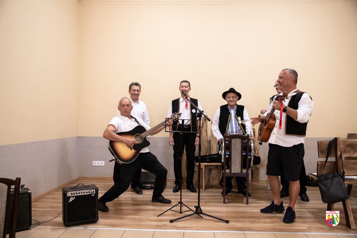 Uczestnicy Bałkańskiej Karczmy w Łące