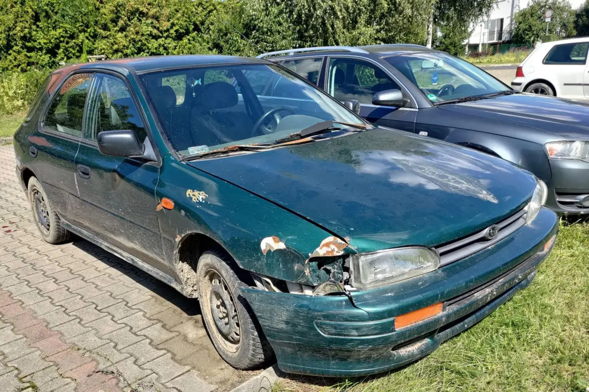 Wrak przy ulicy Różanej