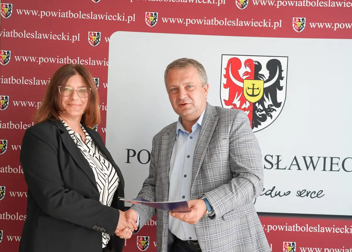 Uroczystość w Starostwie Powiatowym w Bolesławcu