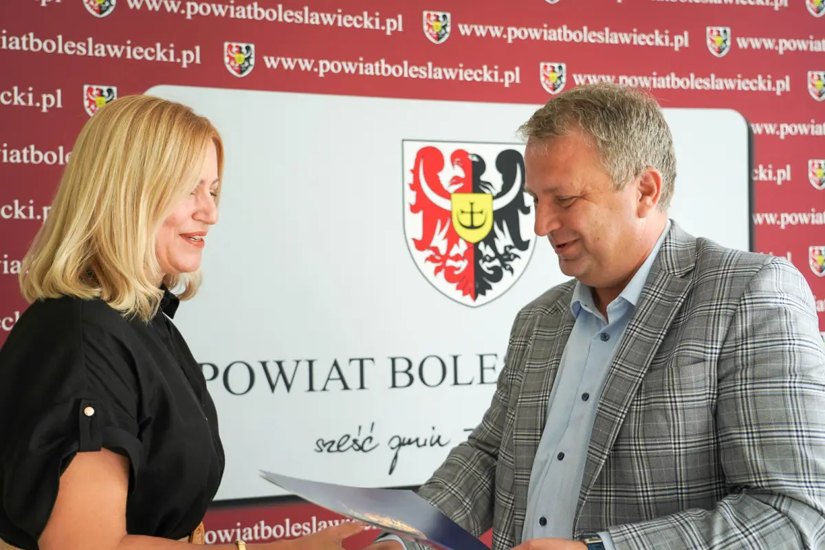Uroczystość w Starostwie Powiatowym w Bolesławcu