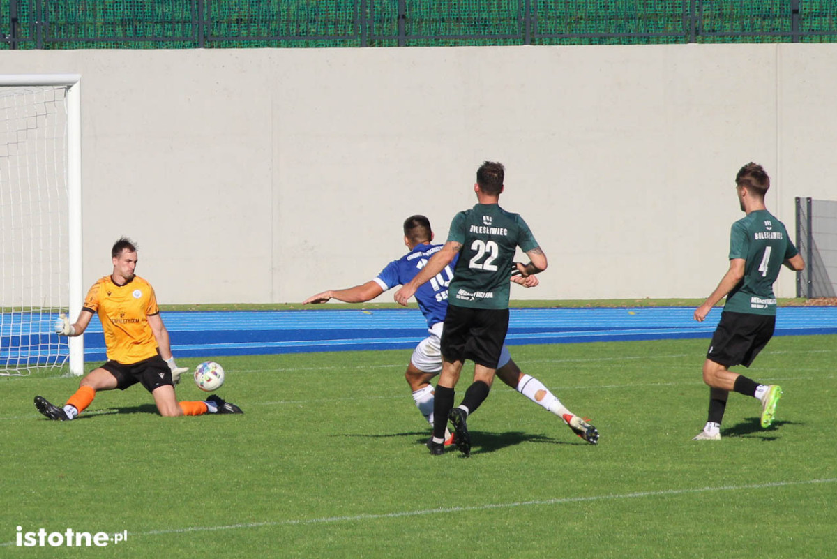 Galeria z meczu BKS Bolesławiec - Chrobry Nowogrodziec 06.09.2025 r.