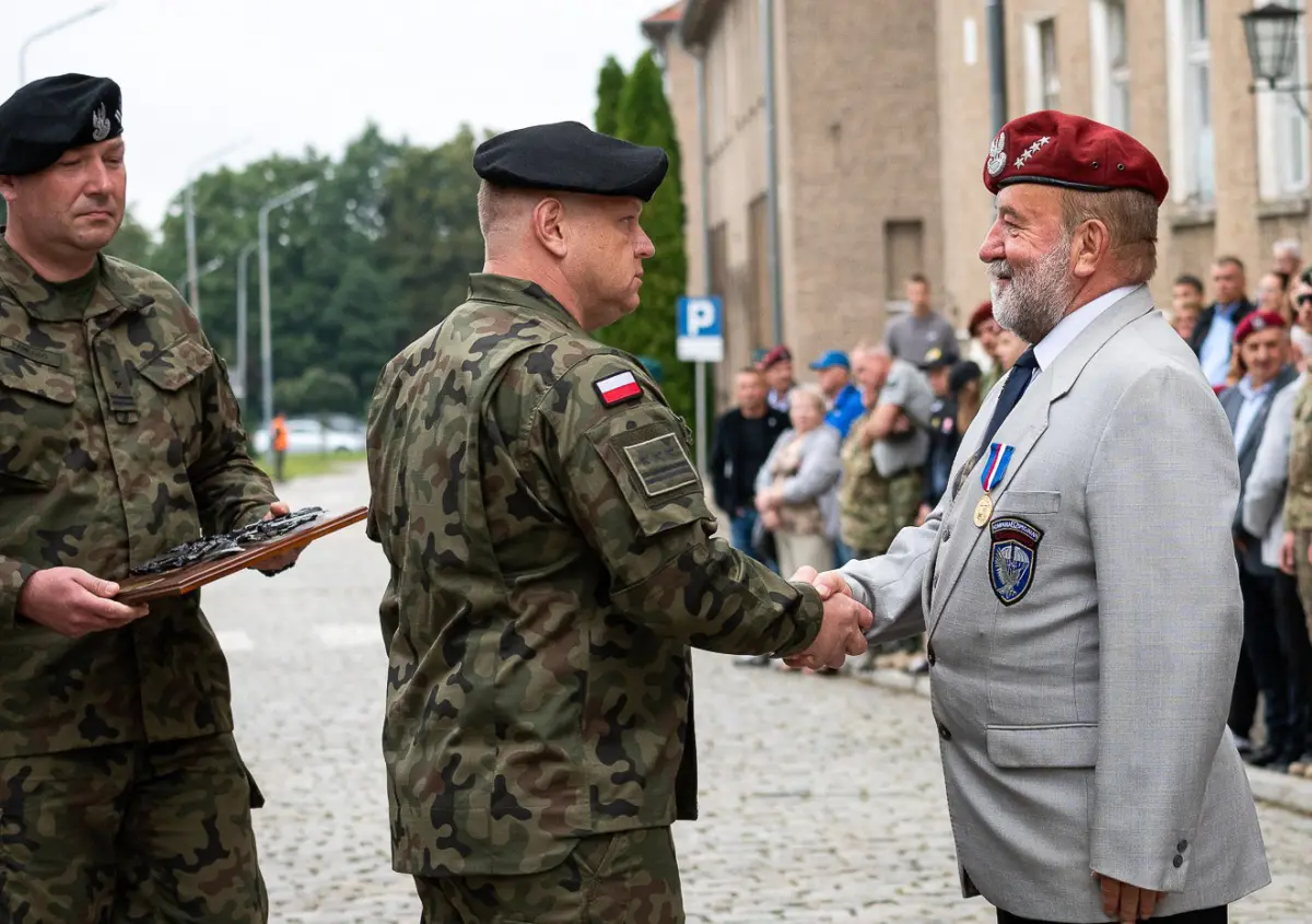 Uroczystość w 23 Śląskim Pułku Artylerii w Bolesławcu